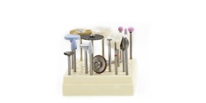 Assortiment de petits outils, 17 pièces, boite de rangement en plastique