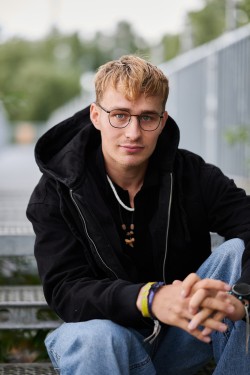 JMM10 | Black maat 49